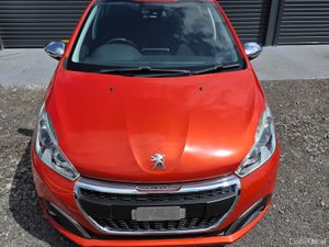 Peugeot 208 Automatic 2017 Low Miles - Image 2