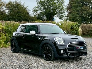 2019 MINI Cooper Sport 1.5 Petrol Manual - Image 3