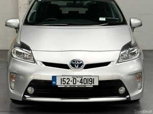 2015 Toyota Prius 1.8 Hybrid Automatic,CarPlay - Image 2