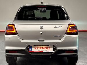 Suzuki Swift 1.2 HYBRID AUTOMATIC - MZ EDITION (TO - Image 4