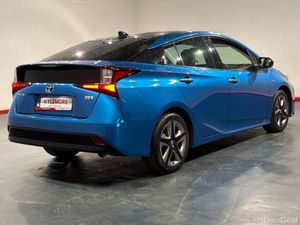 Toyota Prius 1.8 HYBRID AUTOMATIC - TOURING SELECT - Image 4