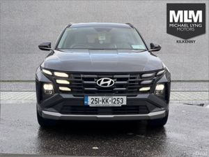 Hyundai Tucson Executive 5DR - Image 2