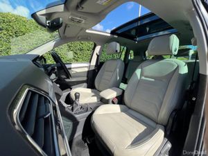 Volkswagen Tiguan R-LINE 2.0 TDI // OPENING PAN RO - Image 2