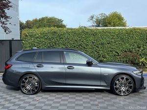 BMW 3-Series 330e M-SPORT COMPETITION XDRIVE TOURI - Image 2