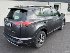161 Toyota Rav 4 Luna 2.0 D4D - Image 4