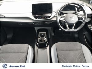 Volkswagen ID.4 52KWH 148BHP LIFE PURE - Image 3