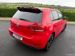 2021(211)VW Golf 1.6 DSL 5Dr NCT 01/29 Sports Pack - Image 3