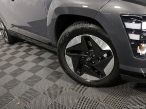 Hyundai KONA Electric Elegance 48 KwH EV - Image 4