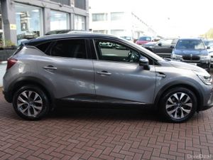 Renault Captur 2021 PETROL PLUG IN HYBRID - Image 4