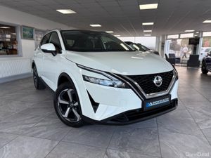 2022 Nissan Qashqai N-Connecta 1.3L Petrol Hybrid - Image 4