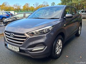2017 Hyundai TUCSON  1.7 CRDI - Image 3
