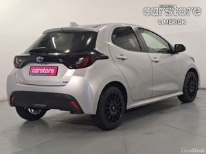 Toyota Yaris HEV X Spec - Image 3