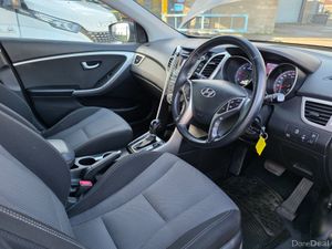 Hyundai i30 1.6 Diesel Deluxe Auto - Image 4