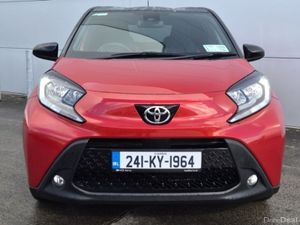 Toyota Aygo X 1.0 Design - Image 2