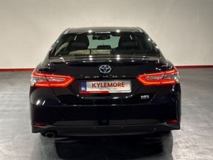 Toyota Camry 2.5 HYBRID AUTOMATIC - FACTORY ALLOYS - Image 4