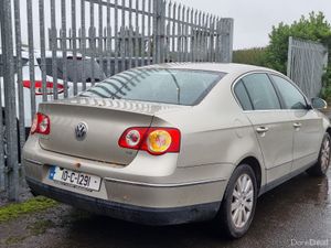 2010 VOLKSWAGEN PASSAT *READ AD* €890 - Image 2