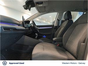 Volkswagen Golf EDITION 75 2.0 TDI 116HP *B* - Image 4
