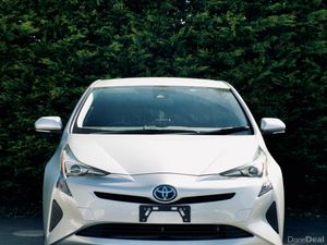 Toyota Prius 1.8 Hybrid 2018 - Image 3