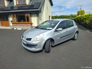 Renault Clio 3 1.2 RIPCURL 5DR 16V - Image 3