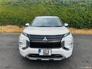 Mitsubishi Outlander COMING SOON - Image 4