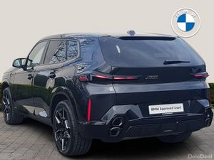 BMW XM 50e - Image 2