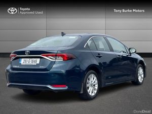 Toyota Corolla Saloon – LUNA- Save EUR 4,500 - Image 2