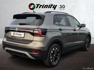 Volkswagen T-Cross ** LIFE ** HUGE SPEC ** TRINITY - Image 3