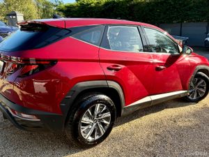 2022 Hyundai Tucson Comfort Plus Hybrid - Image 2