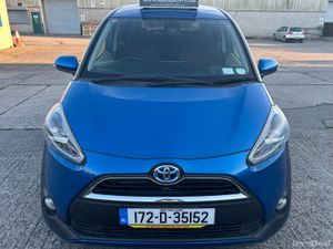 2017 Toyota Sienta 7 Seater | Automatic - Image 3