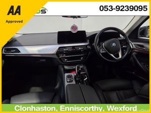 BMW 5-Series 2023 530E HYBRID SE - Image 2