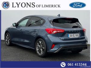 Ford Focus ST Line 1.5 DIESEL - Image 2