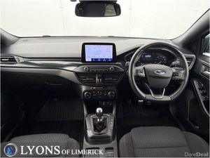 Ford Focus ST Line 1.5 DIESEL - Image 4