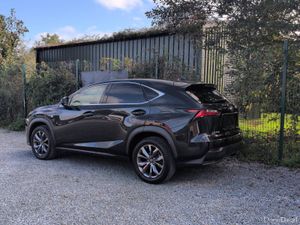 2016 Lexus NX300H F Sport - Image 2
