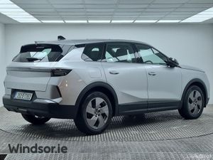 Opel Grandland Elegance Hybrid 1.2 136PS - Image 3