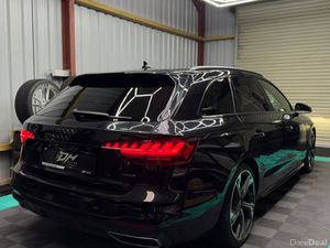 2022 Audi A4 40TDI Quattro Sline - Black edition! - Image 3