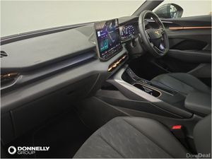 Cupra Terramar 1.5 eHybrid 272 VZ1 5dr DSG - Image 3