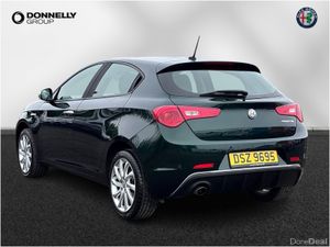 Alfa Romeo Giulietta 1.4 TB Super 5dr - Image 2