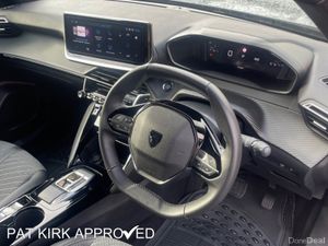 Peugeot 2008 1.2 PureTech 130 Allure 5dr EAT8 - Image 4