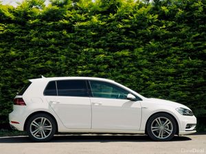 Volkswagen Golf 2.0 TDI Highline 2019 - Image 4