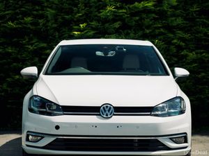 Volkswagen Golf 2.0 TDI Highline 2019 - Image 3
