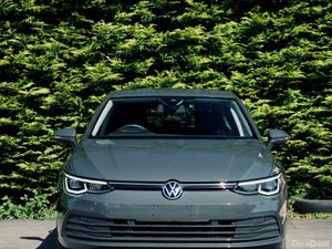 Volkswagen Golf 2023 - Image 3