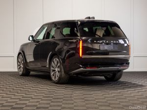 2025 Range Rover P460e HSE *Pan Roof - Image 4