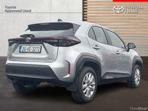 Toyota Yaris Cross *SAVE €4,600!* YARIS CROSS LUNA - Image 2