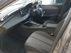 Peugeot 408 Allure Hybrid 145BHP - Image 3
