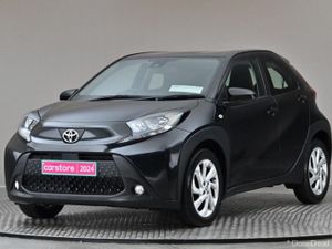 Toyota Aygo X 1.0 PULSE 5SPD **REVERSE CAMERA** - Image 3
