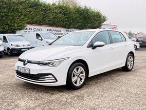 Volkswagen Golf Life 1.0 TSI 110HP 5DR - Image 3