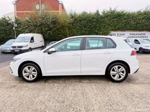 Volkswagen Golf Life 1.0 TSI 110HP 5DR - Image 4