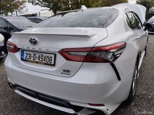 Toyota Camry 2023 - Image 3