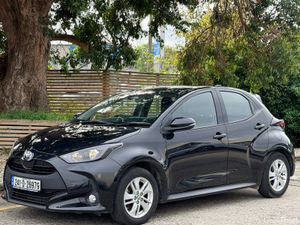 2024 Toyota Yaris ONE OWNER//IRISH CAR - Image 2