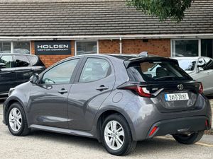 2024 Toyota Yaris ONE OWNER//IRISH CAR - Image 4